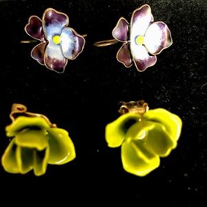 Very cute and beautiful antique earrings